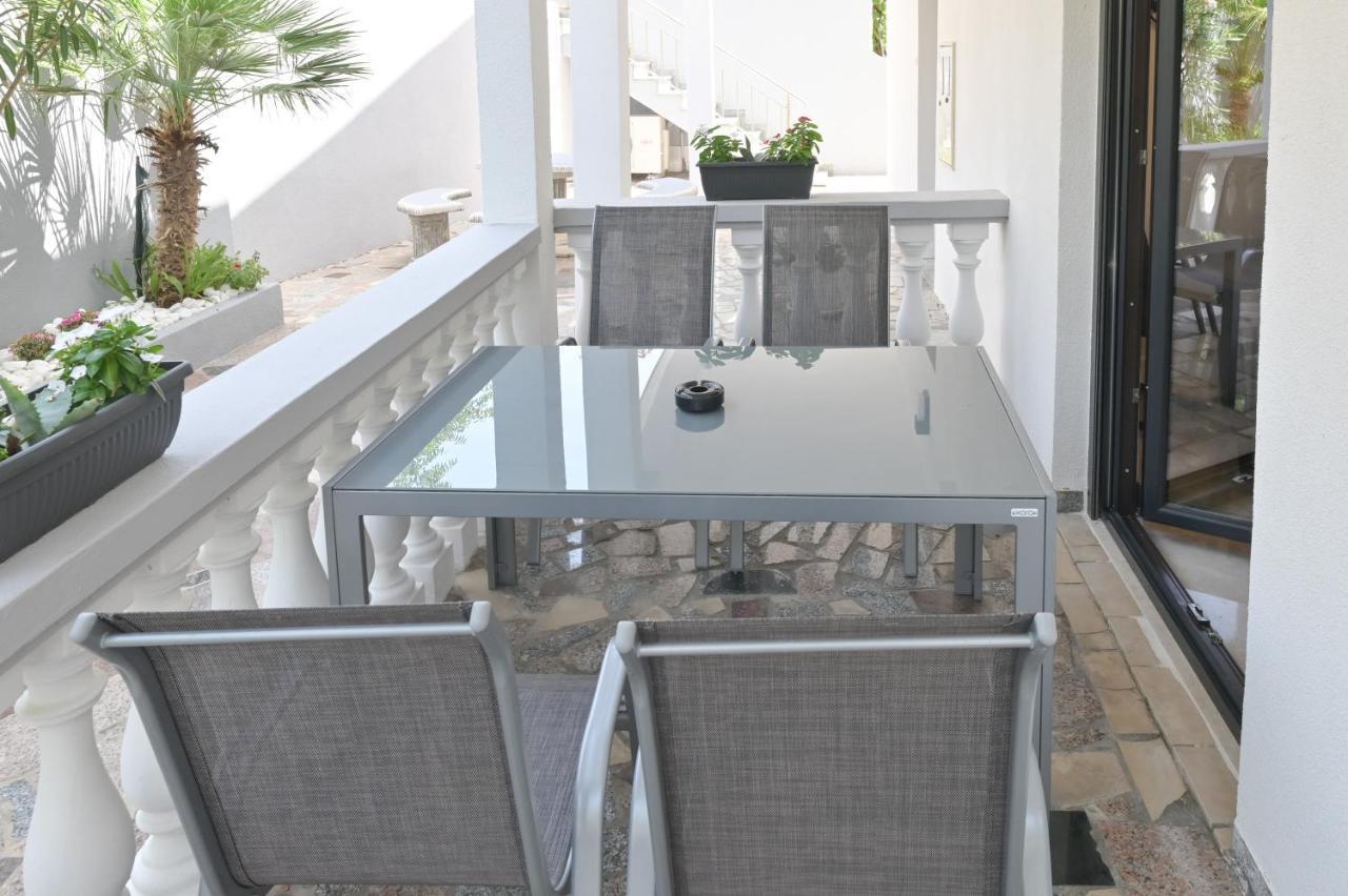 Villa Ami Kustići Екстериор снимка