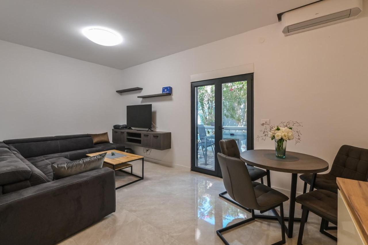 Villa Ami Kustići Екстериор снимка